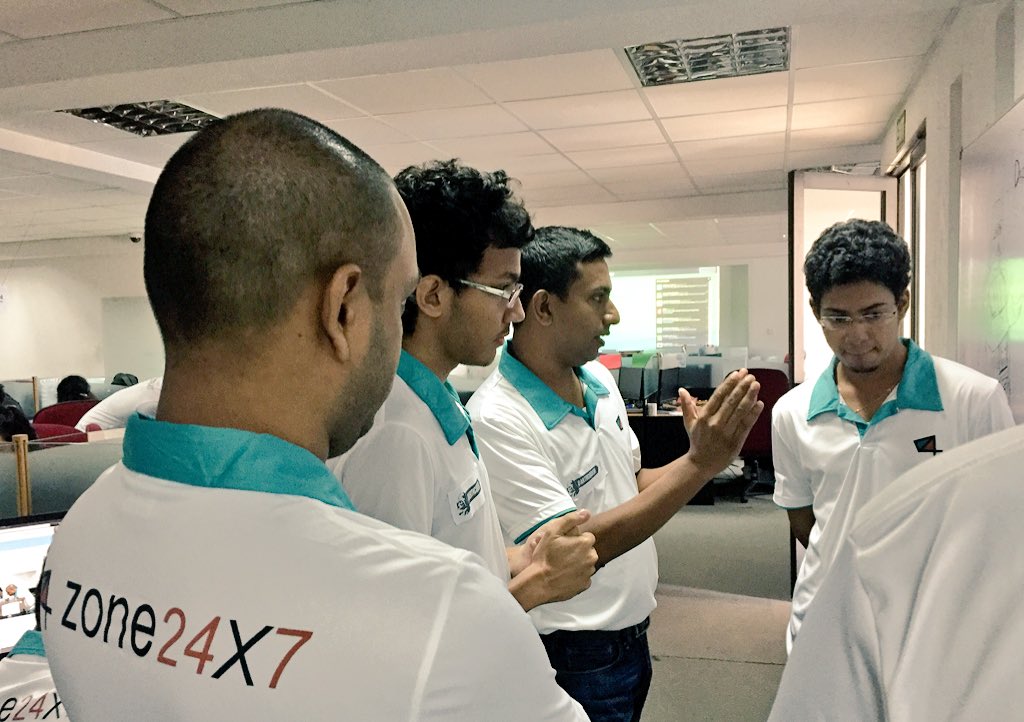 Zone24x7's tweet image. Team #darthcoder having an intense discussion #zonecodejam