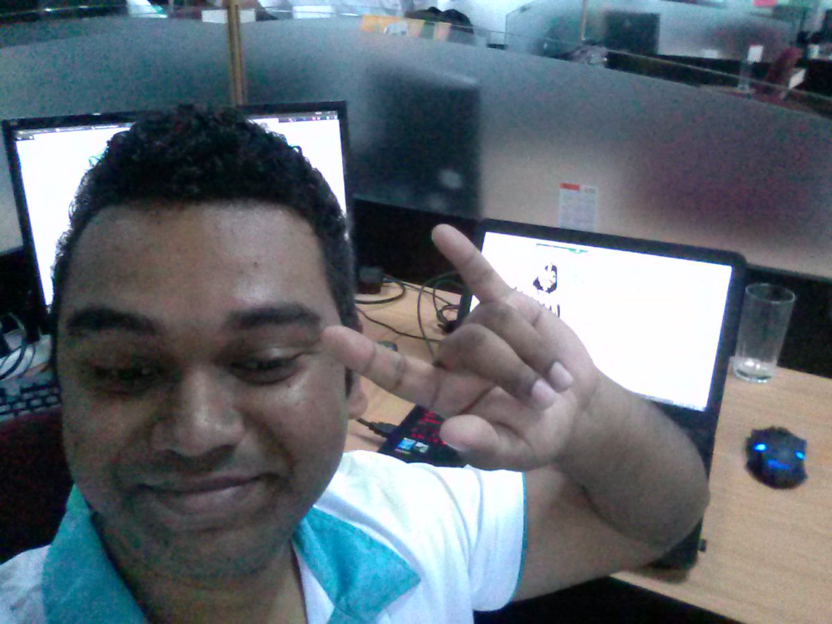 DarthCoder_24x7's tweet image. #darthCoder Tweet central live and kicking #zonecodejam