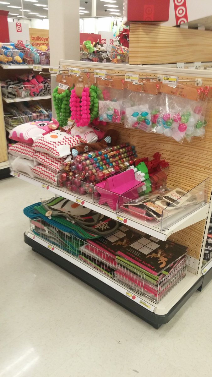 fonziboy92's tweet photo. Sales have been on fire at Bullseye's Playground, so what are we doing? Keeping it full! #sales #sellitall #noouts https://t.co/HKTxgR2iRA