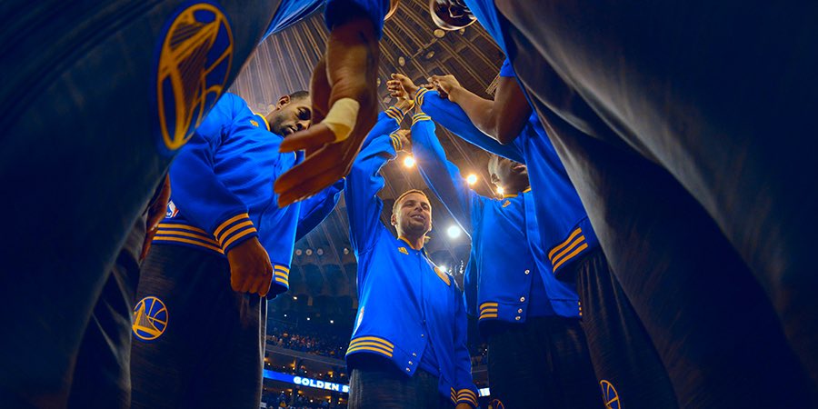 in_nba's tweet photo. ウォーリアーズ開幕16連勝でNBA新記録誕生！ https://t.co/hnVQGSWcAp