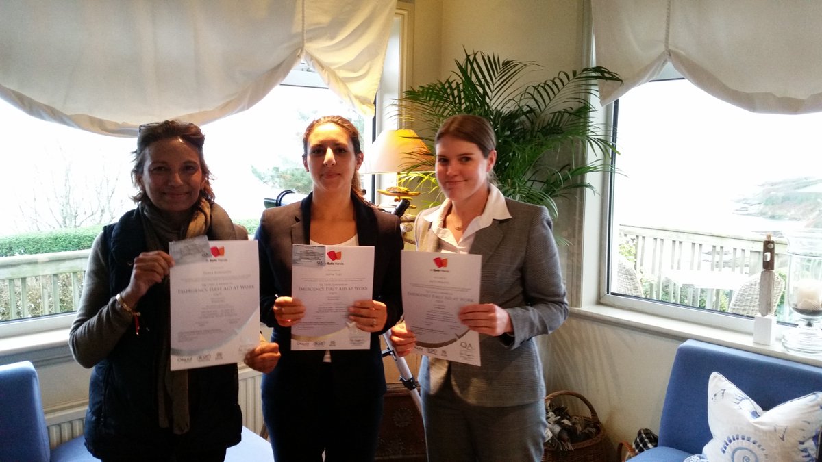 ETS_katie's tweet photo. Congratulations to all who completed their EFAW Qual, book onto our next course now for 15th December on 01872300123 https://t.co/a5CClzhoWW