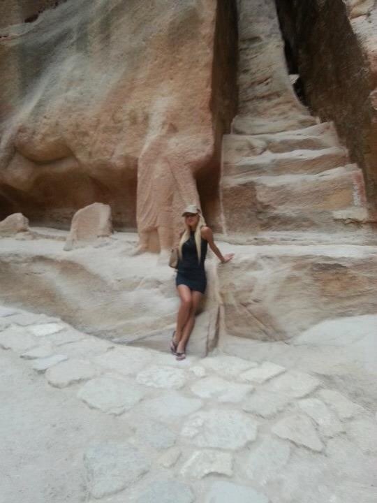 TeaZadiver's tweet photo. #Petra https://t.co/RSVZ1Tdvpn