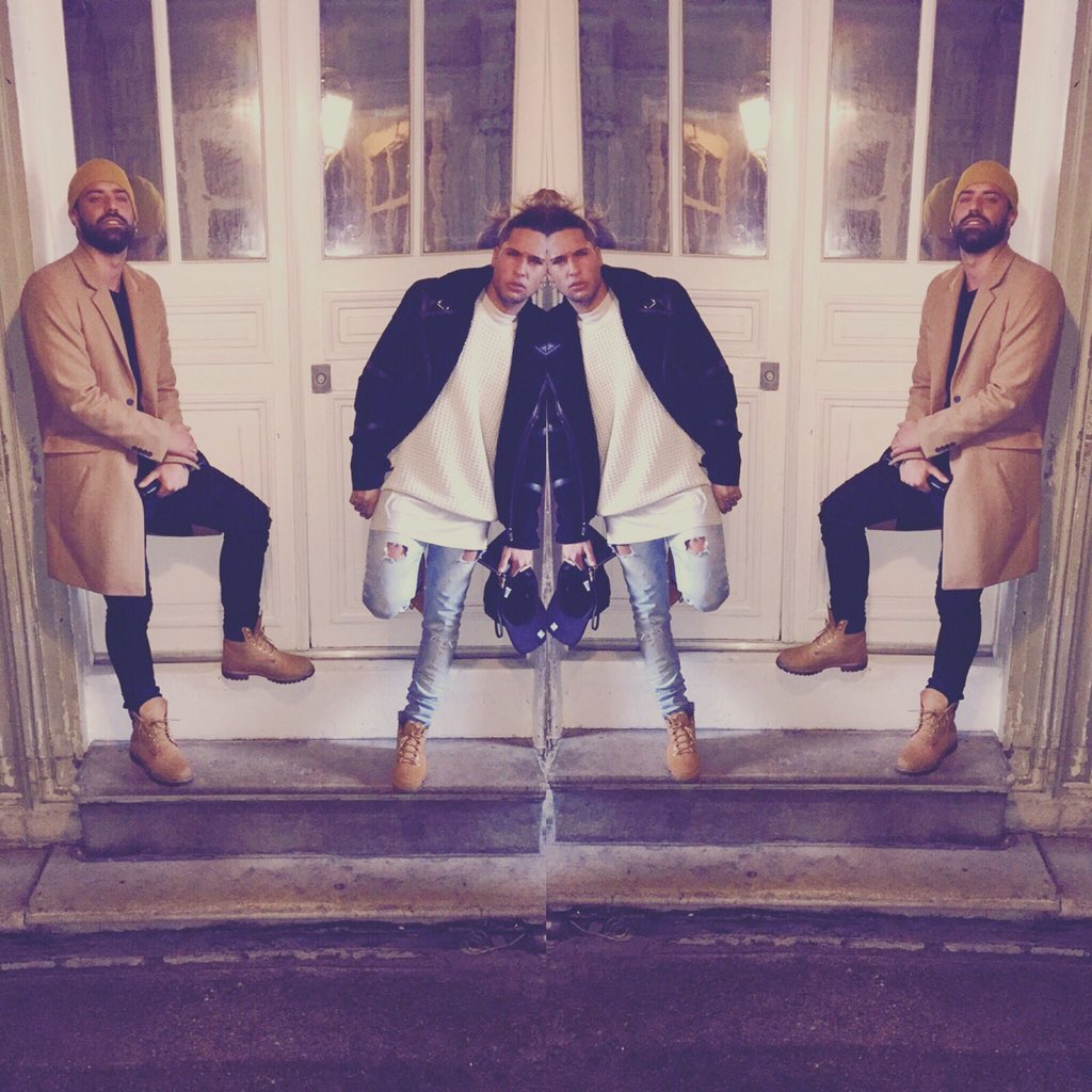 EddySS7's tweet photo. Tu seras a Jamais Mon Double . . . @vincentqueijo7 #streetart #love #friends #brother #forever #ss7 #anges7 ❤️ https://t.co/Nq0y7yrZeV