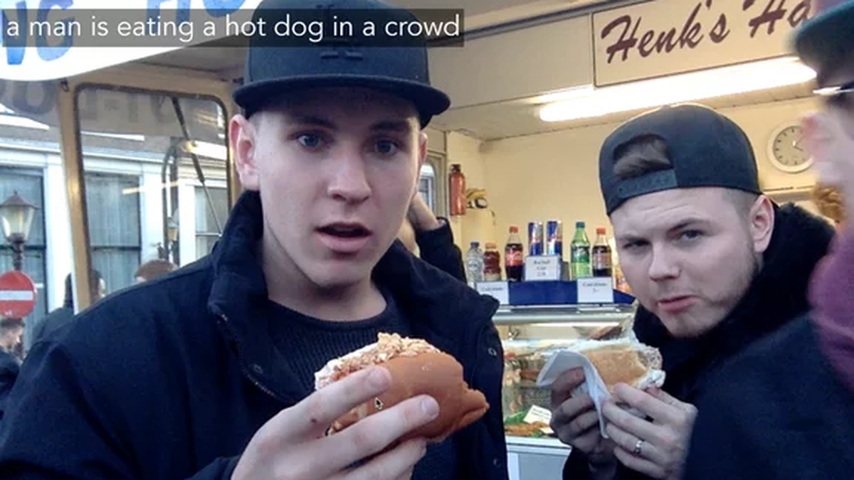 verge's tweet image. Watch a neural network describe what it sees on a stroll through Amsterdam theverge.com/2015/11/25/979…