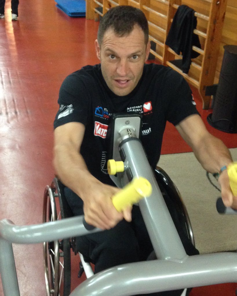 Buenos dias😀 Haciendo crecer los brazos ....que los voy a necesitar más que nunca 😜🐗💨