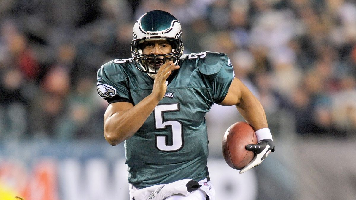 Happy Birthday to Donovan McNabb, who turns 39 today! 