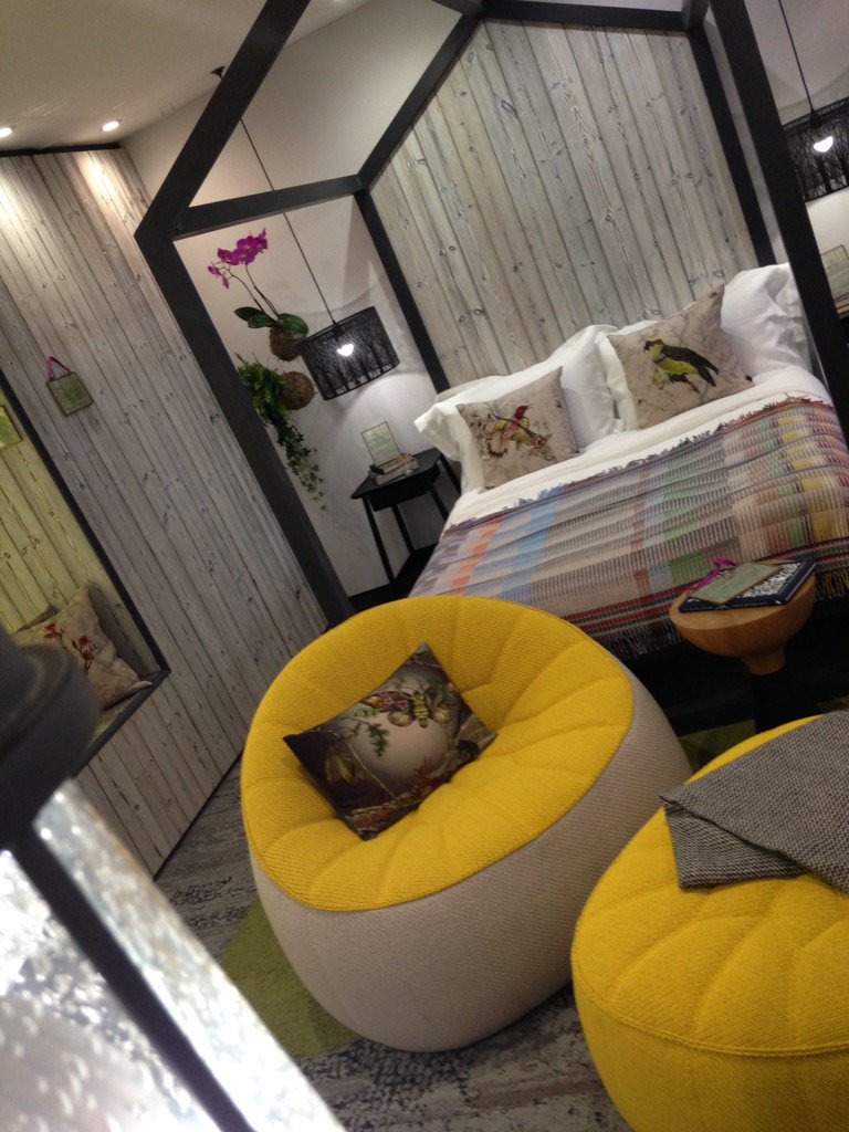 thjsolutions's tweet image. The brilliant &amp;amp; "natural" set from @Oliver_Heath at #sleep15