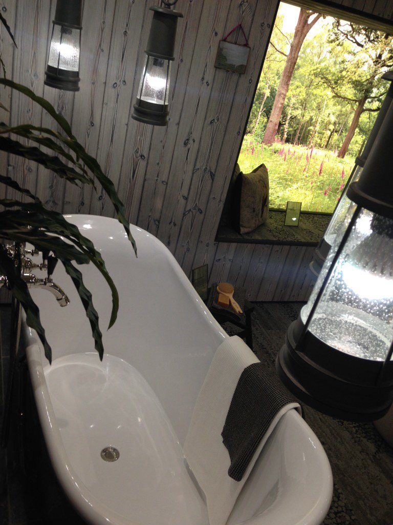 thjsolutions's tweet image. The brilliant &amp;amp; "natural" set from @Oliver_Heath at #sleep15