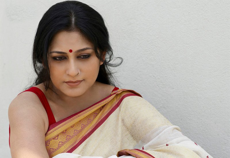 Wishing Roopa Ganguly, the versatile actress and singer a very Happy Birthday! 