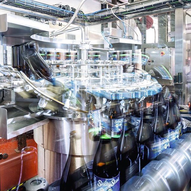 KronesAG's tweet photo. Our Kosme #Jetclean is making the #SaltyScots dizzy @Parallel49Beer ๐๐! #GermanBlingBling #krones https://t.co/cyWA8nvpPG