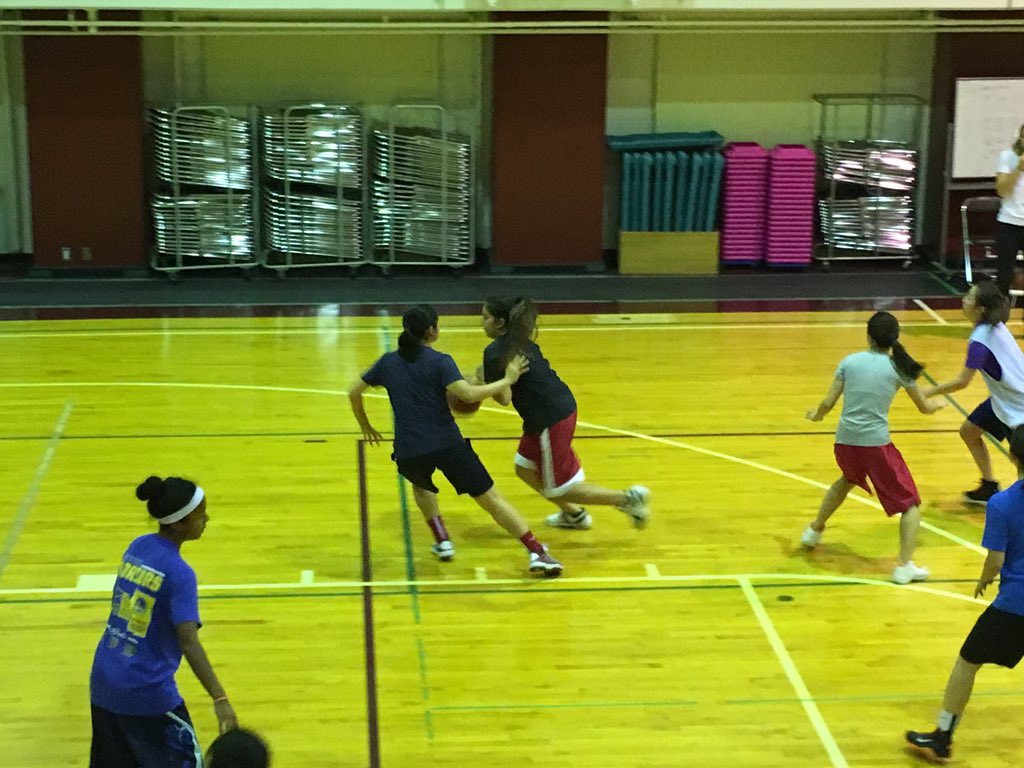 seisentweets's tweet photo. Futsal and b-ball seasons underway! https://t.co/P2v83gPYXb
