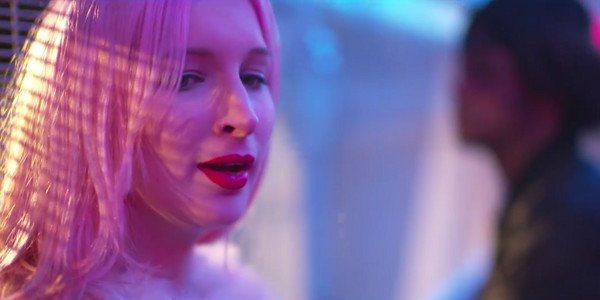 [MàJ] Découvrez le tout nouveau clip d'<a href="/aliceontheroof/">aliceontheroof</a> pour #MysteryLight avec <a href="/ibraJUNBOX/">JUNBOX</a> > lesondegaston.com/2015/10/13/ali…