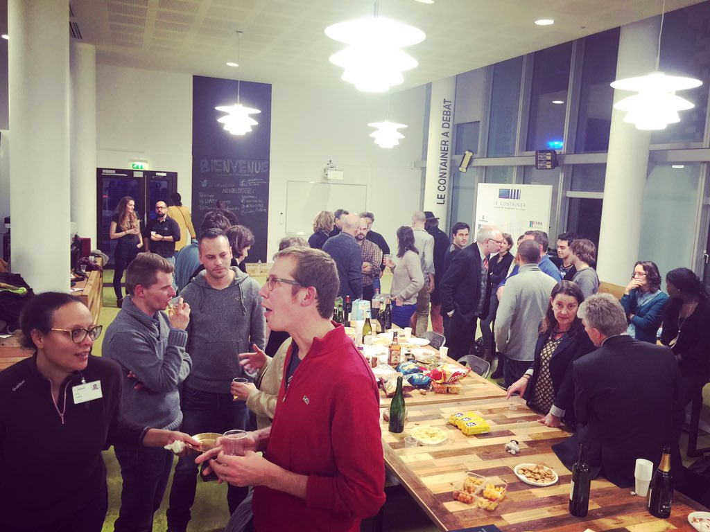 LHackademie's tweet photo. #LHaperoWEB collaboratif, le nouveau rituel des acteurs du numérique havrais à @LeContainer.. #LeHavreUP ! https://t.co/vAgy3G91zS
