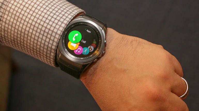 y_tarifleri's tweet image. #Teknoloji #android #full_hd #laptop_neri #Samsung LG artık onu üretmiyor!: LG’nin akıllı… mdy1.com/lg-artik-onu-u…