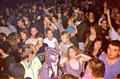 TennerSweets's tweet image. Sunrise + Back the future 1990s