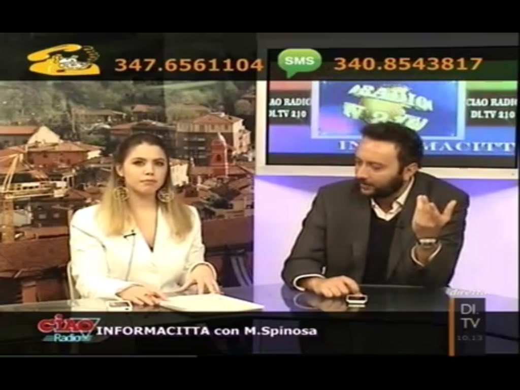 Gloriaglori's tweet photo. Buongiorno Twitterini!!!!!ora su #ditv210 #ciaoradio c'Γ¨ informacittΓ con il mitico @mario_spinosa e @ChiaraCalle_ ! https://t.co/1YDMnIPXGQ