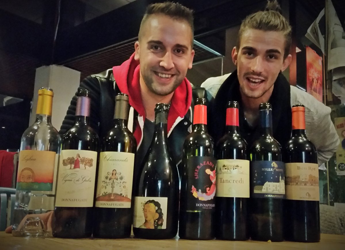 GiuliaLaz_DF's tweet photo. I migliori vini di @DonnafugataWine da Bar Laura #Lugano da #DonnafugataBrut #MetodoClassico a #BenRyé #passito #cin https://t.co/4OKXvohIRs