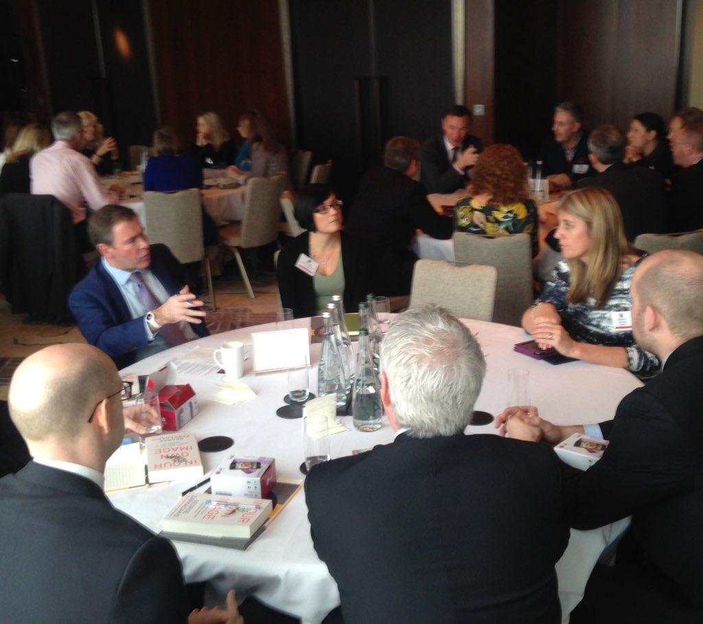 REBA_Global's tweet photo. Lots of great sharing at #REBAevent round tables to find out what 2016 will bring for reward and benefits https://t.co/d05NOqtVXz