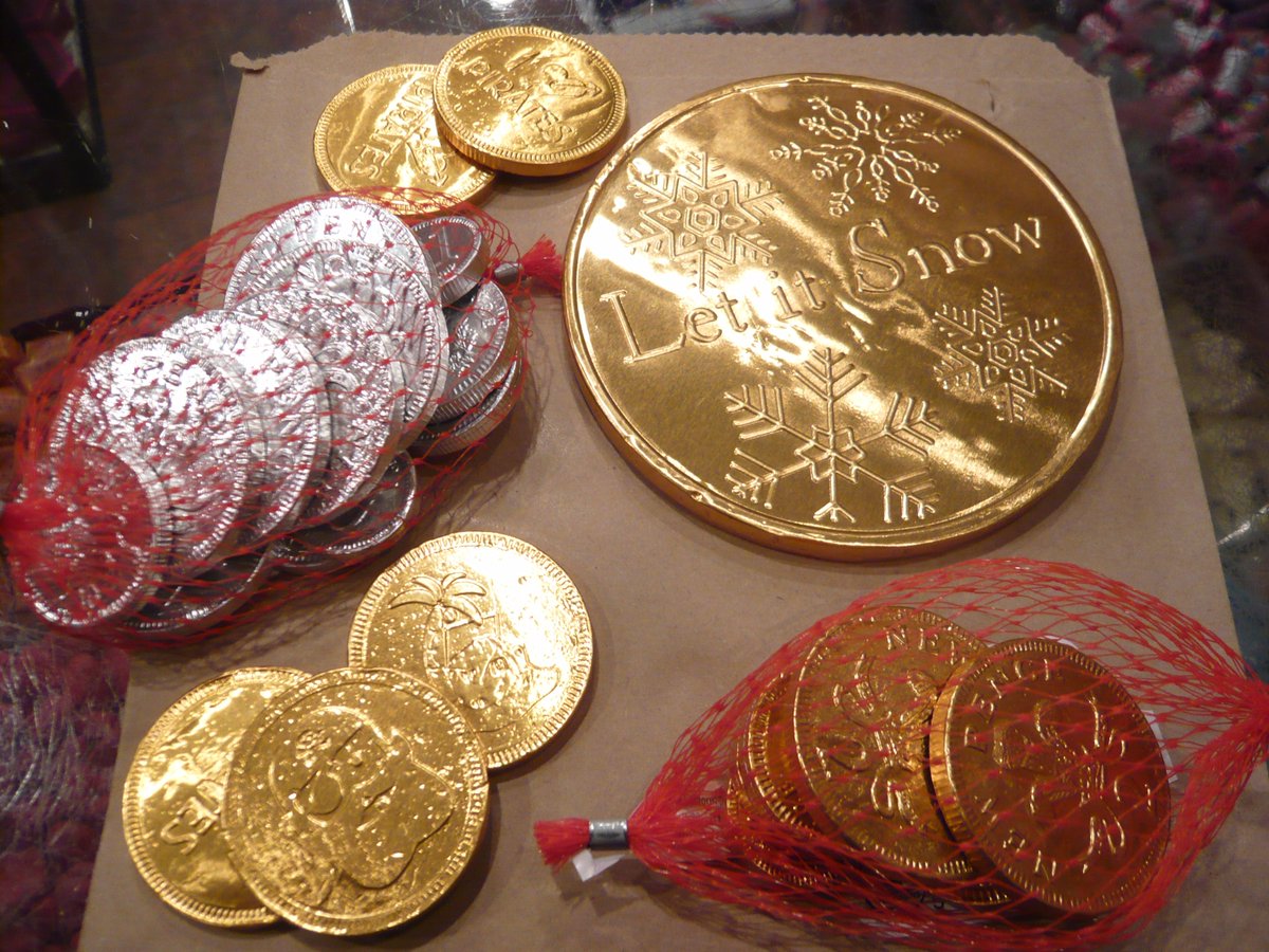 Why not follow in the tradition of St Nicolas by giving coins at Christmas - chocolate ones of couse! #wallingfoduk