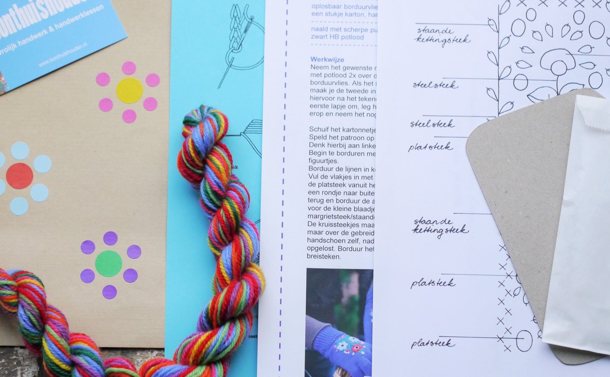 Het is handschoenenweer! Heb jij al een <a href="/bonthuishouden/">bonthuishouden</a> #DIY #handschoenen #borduren? facebook.com/bonthuishouden…