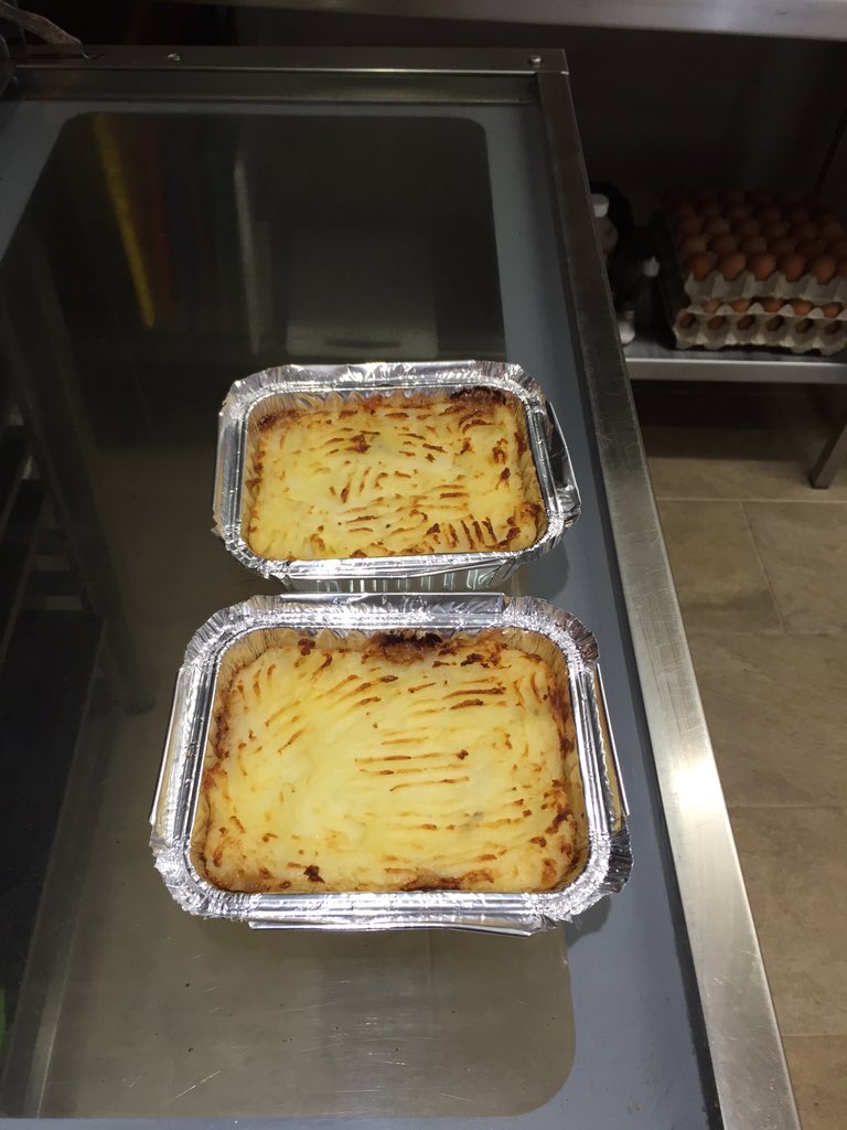 Butterfingers cafe (christine_lokes) Twitter