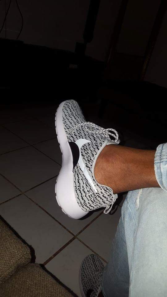 WashBen's tweet photo. When you want both the Roshes and Yeezy 350s and ask yourself what #WhatWouldMagufuliDo? https://t.co/WAslKL9WsO