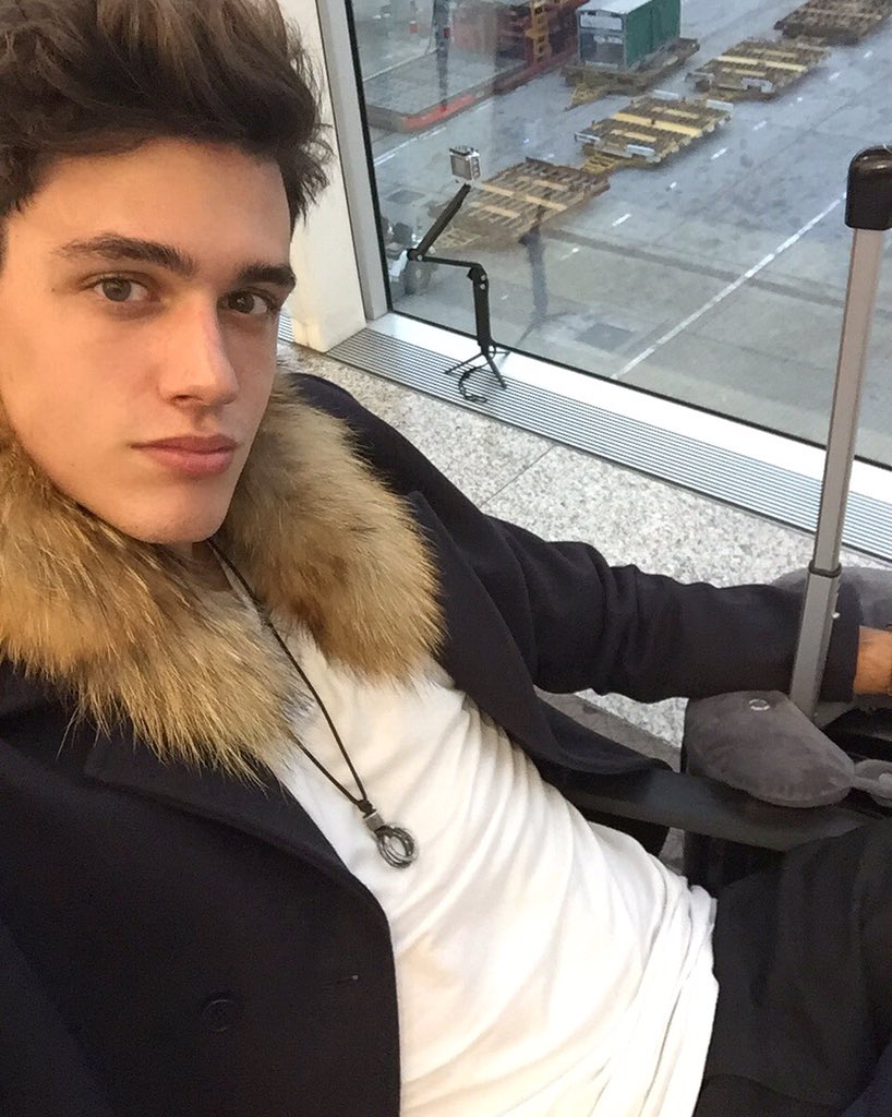 xserrano9's tweet photo. Bye Bye Hong Kong! Thanks so much to all the #GGivenchy family for taking care of me 😍 HK ✈️MILANO https://t.co/4loLTfRxmq