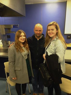 SpecialisedChef's tweet photo. @SpecialisedChefs @Jilly_Wrightt &amp; Charlie from @Chesterfield_MF at @Westking for 'An Audience with @simon_rogan' https://t.co/COfbx2bqMz