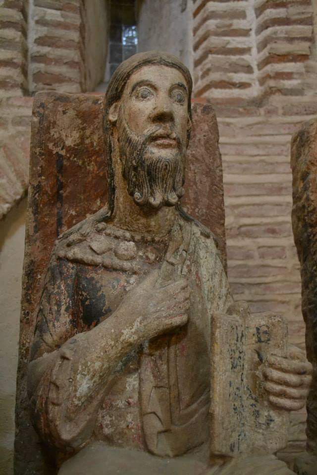 cylromanica's tweet photo. Apostolado #románico. Iglesia de San Juan. Alba de Tormes #Salamanca https://t.co/hT1cx4ADds