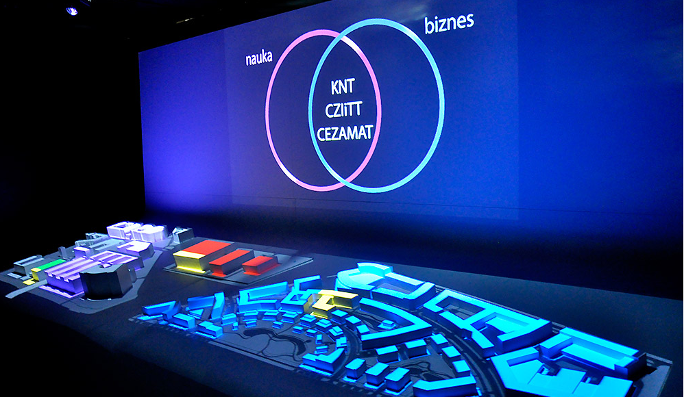 KMazowsze's tweet photo. Otwarcie #CZIiTT i #OpenDays 2015 na Mazowszu! Zapraszamy na relację na https://t.co/URDiEQUVId https://t.co/lIhYQnbdpZ