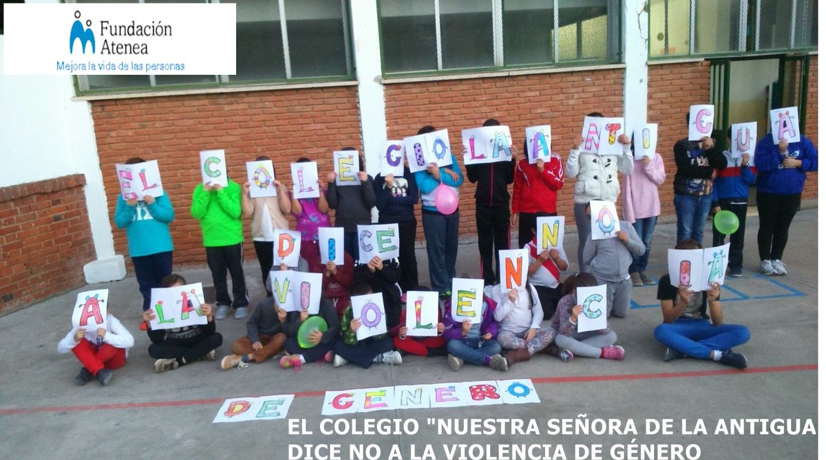 AlbaGaspi's tweet photo. El colegio Nuestra Señora de la Antigua dice no a la violencia de Género.  #meridadicenovg #NoalaViolenciadeGenero https://t.co/yWcKGWNPlu