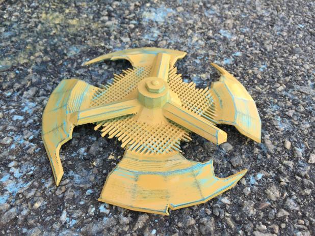 makersmuse's tweet photo. Priming and Wet Sanding with some fine grit Wet n Dry. Actually looks pretty cool... #Fallout #3DPrinting #Autoaxe https://t.co/d1vxFae570