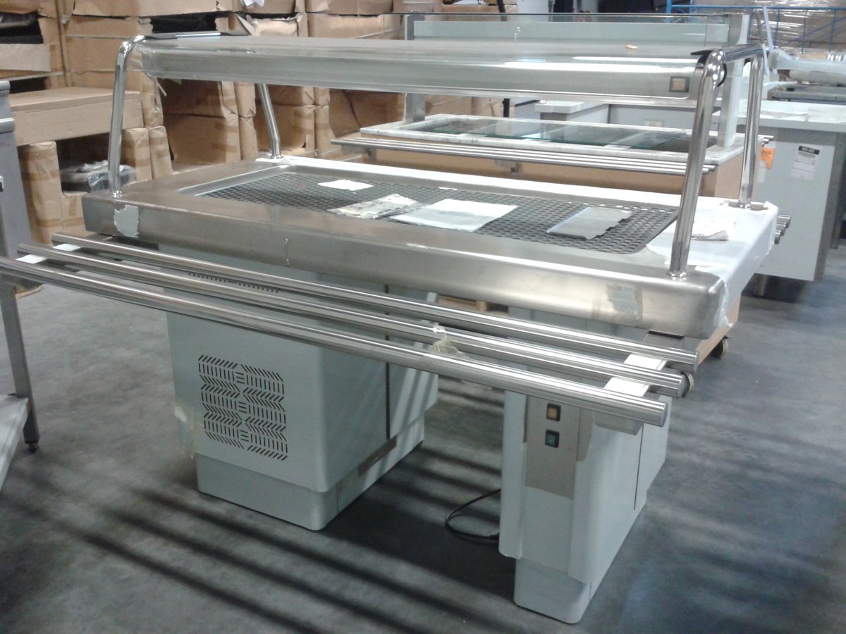 Luxe gekoelde RVS buffet unit! Nu slechts € 1795,-!
Interesse? Bel 0527-611 817
Meer acties? marktplaats.nl/verkopers/2040…