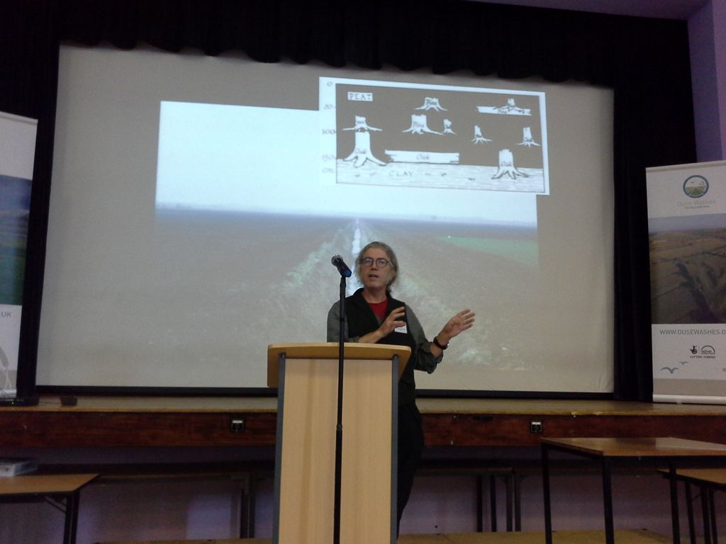 HTatHildersham's tweet photo. #owlpconference2015 Chris Evans now speaking about the development of the Fens. Great talk https://t.co/tSCeN3yBdH