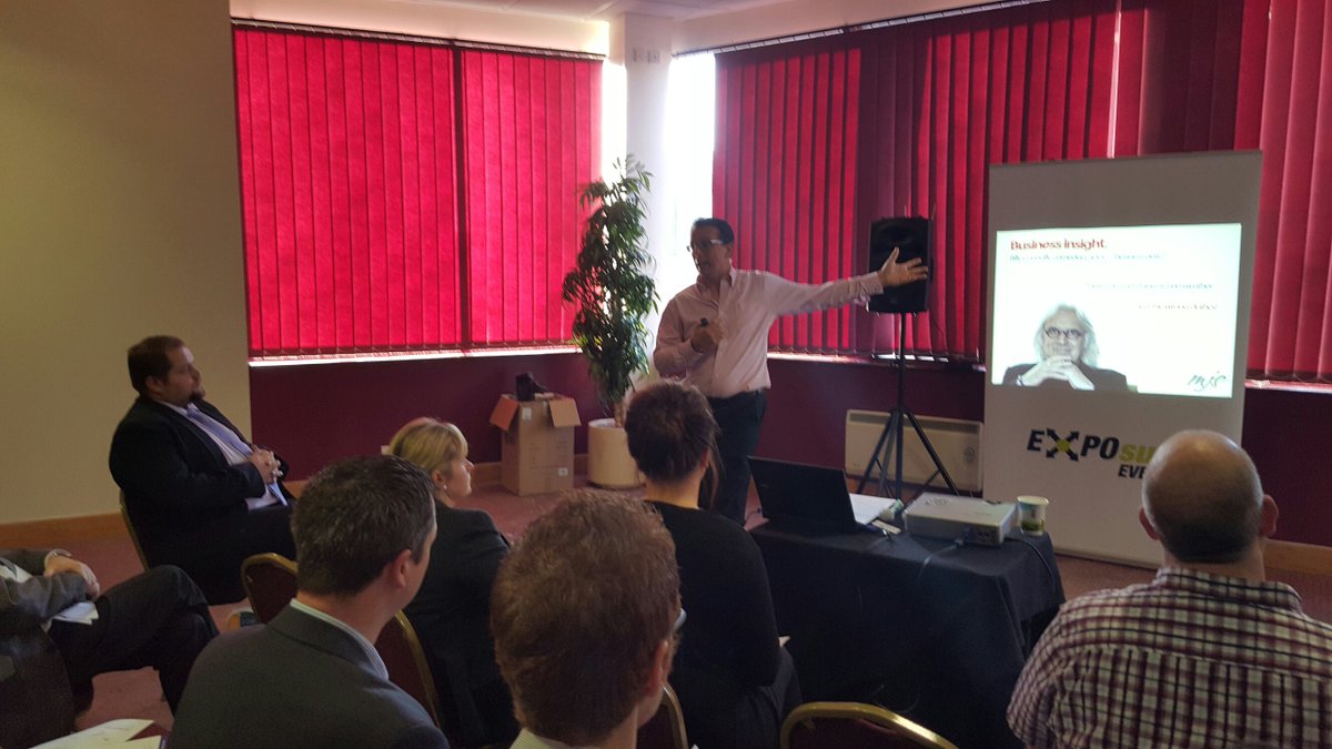 SkittishDigital's tweet photo. Sneaking a look at @mj52art at #ExpoWY #marketing #business #strategu https://t.co/Ayvxd1qph1