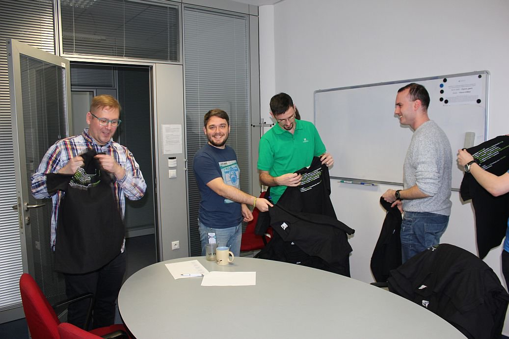 eva_hoertrich's tweet photo. Hackathon off to a good start this afternoon with the right outfit :) Good luck Ixperta, have fun! #CircuitHack https://t.co/jj96bfxyrZ