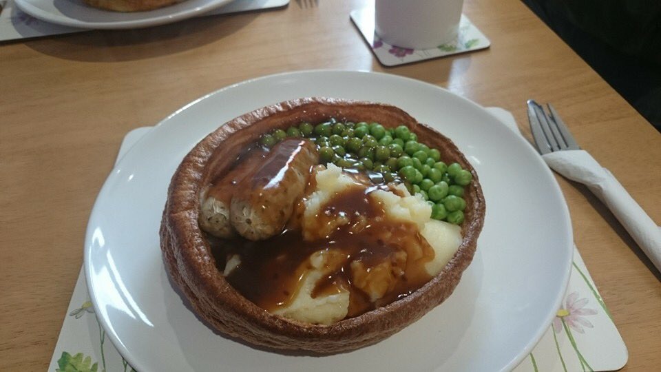 Butterfingers cafe (christine_lokes) Twitter