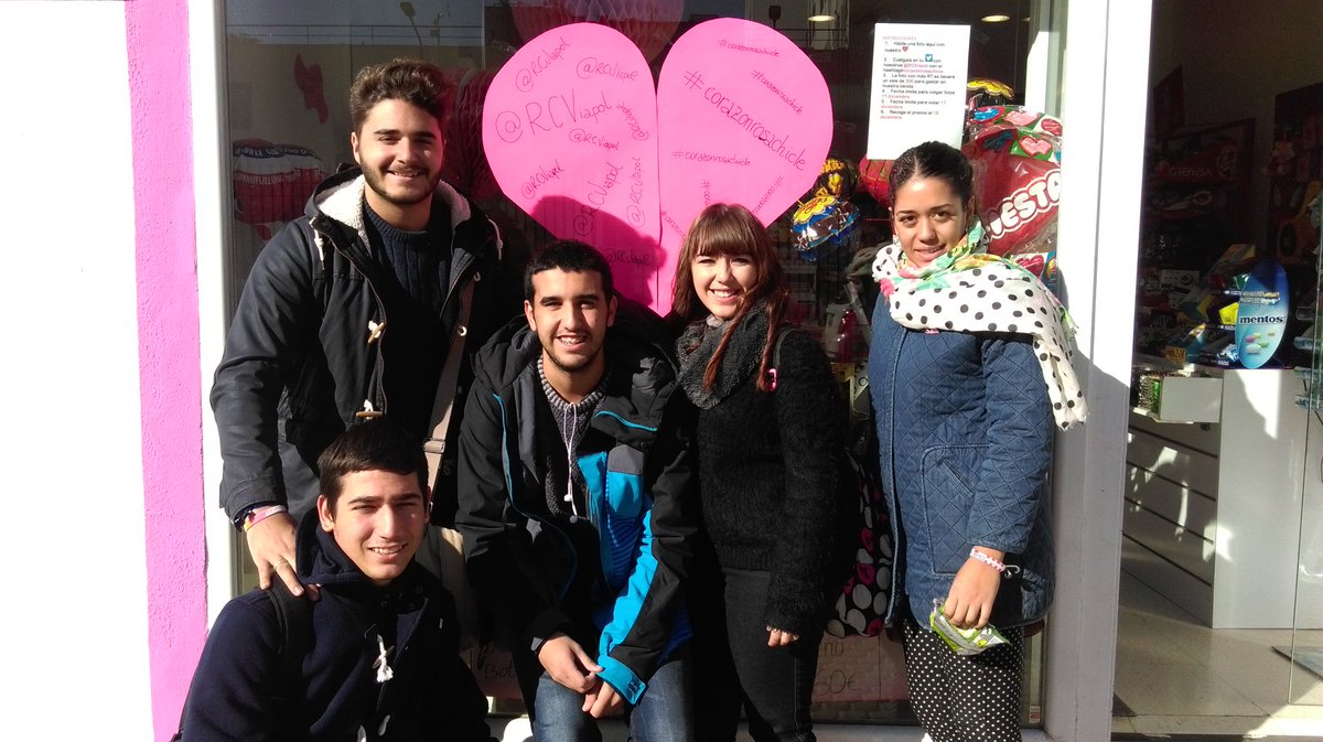 carsanca_'s tweet photo. #corazonrosachicle ayudarnos al rt https://t.co/lwUIPpB7CX