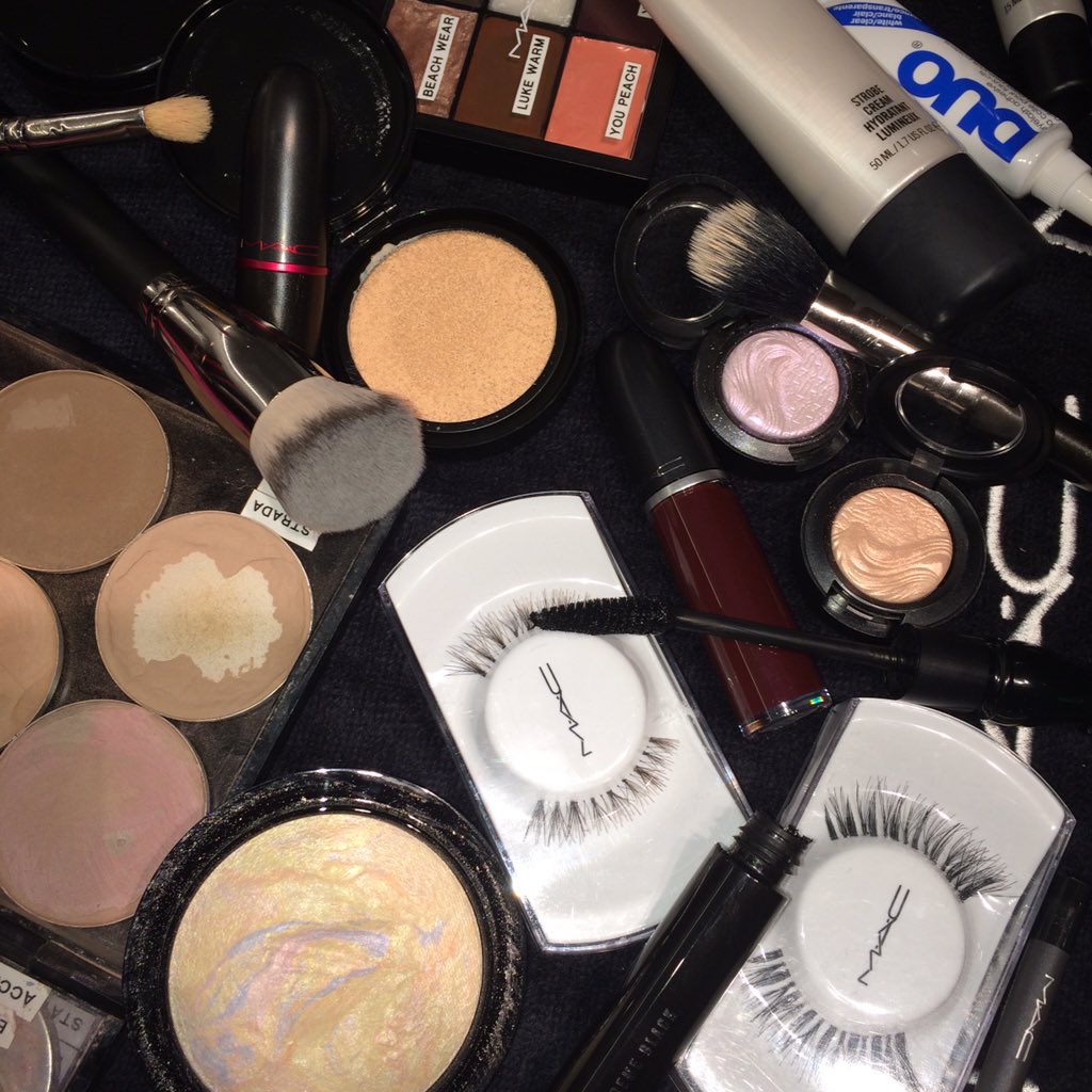 dom_mua's tweet photo. #Products I used today for a special #MACnificentMe project w/ the #MACuk team. Tears were shed 💧💋❤️ https://t.co/zeEx4fW4GI