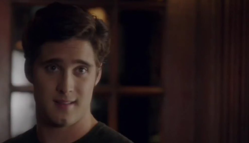 sqnewsupdates's tweet image. Zayday, Grace, Chad and Pete in 1x11, "Black Friday" #ScreamQueens