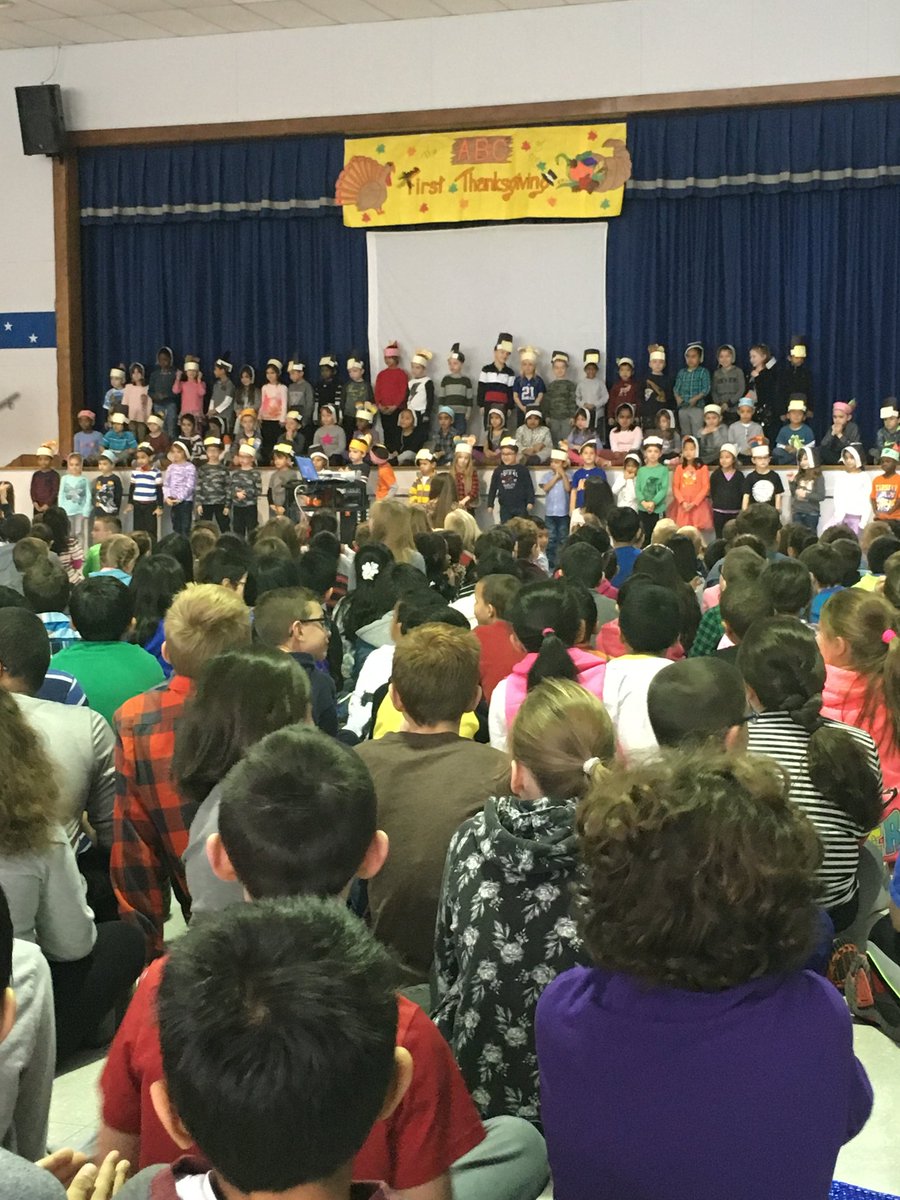 Kindergarten Thanksgiving service learning. Gobble-rific!