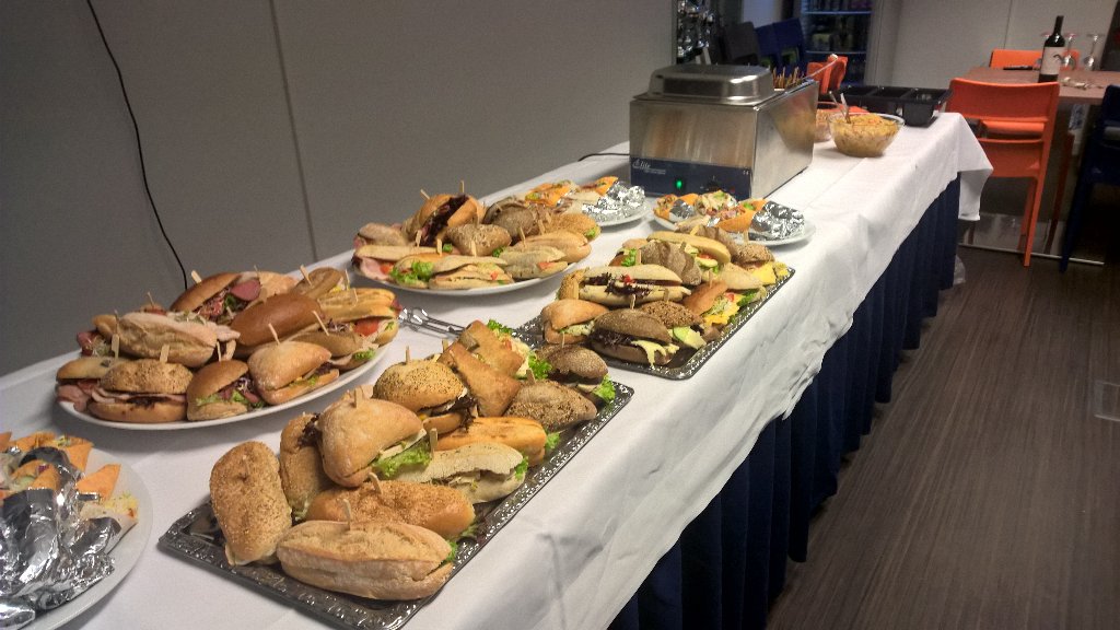 ddoomen's tweet photo. Bij @avivasolutions zijn we er klaar voor #devnology https://t.co/RSm0AZCOs1