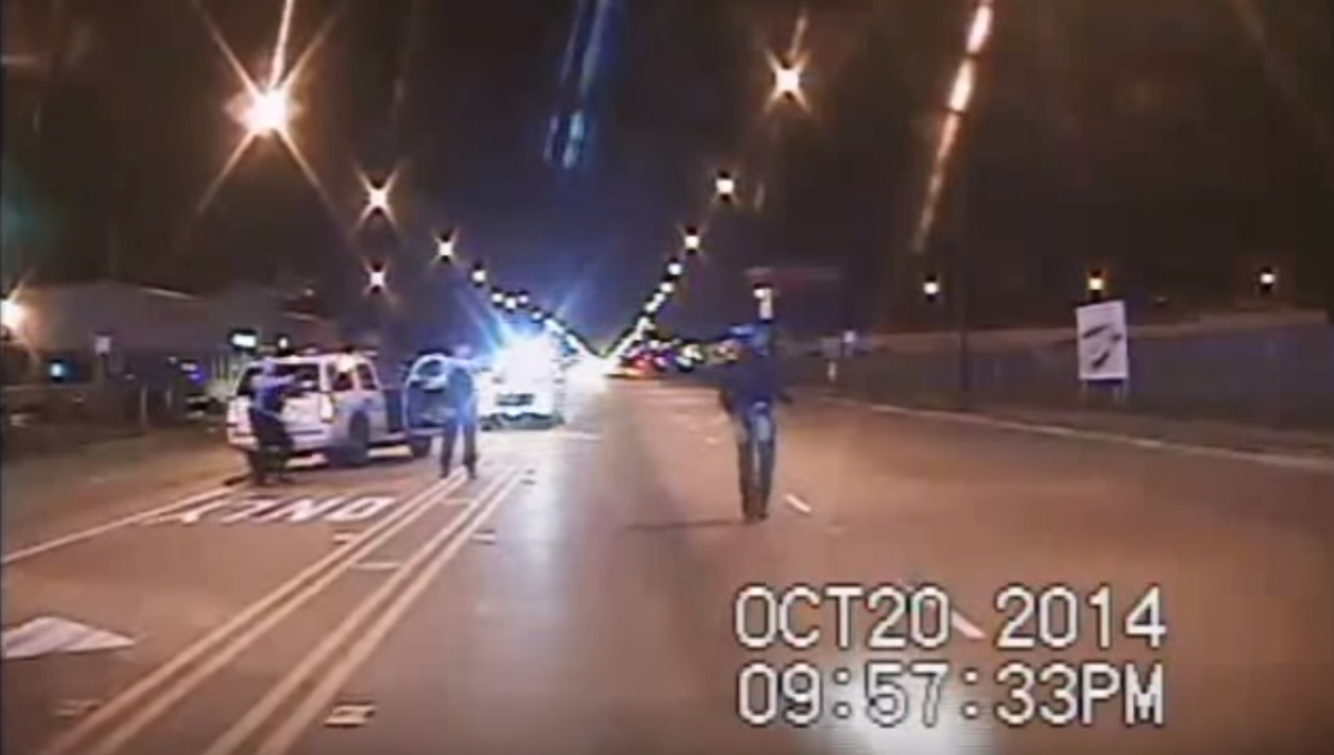 lesinrocks's tweet photo. Chicago: la vidéo d’un adolescent noir abattu par un policier crée de fortes tensions
 https://t.co/N4XafR6bTq https://t.co/84oudEDLXP