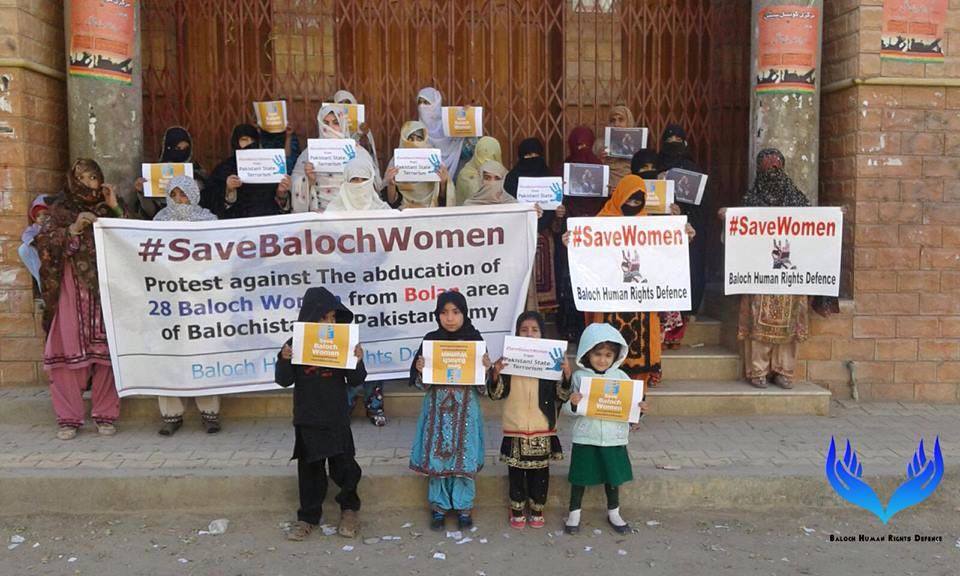 keyya_baloch's tweet photo. 2day the #International Day on violence against #women.#PakArmy abducted +20 #BalochWoman from #Balochistan @ajplus https://t.co/CVTovpEhvL