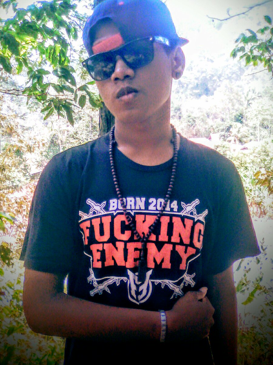 BozCy's tweet photo. Gaya baru cuy https://t.co/eZi0YweWyE