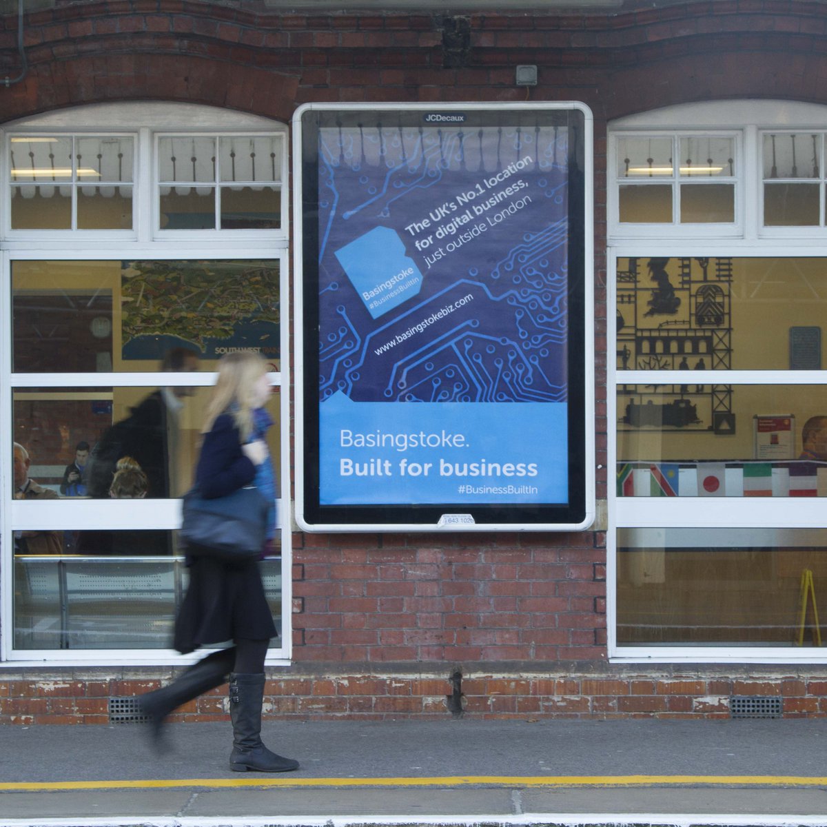 See Basingstoke &amp; Deane Today pages 6 &amp; 7 for what's happening to grow business #Basingstoke bit.ly/1R49tkQ