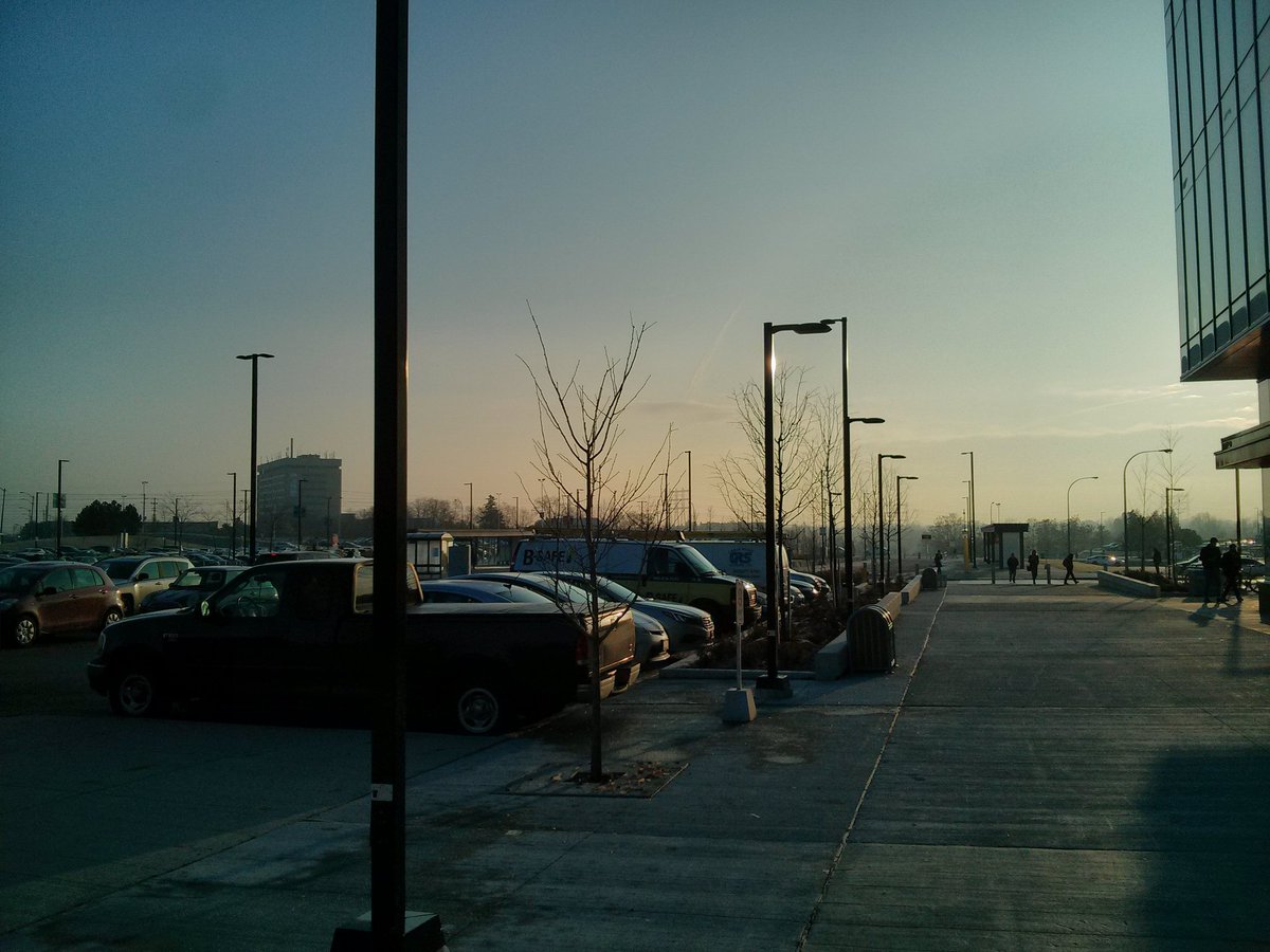 ColeWhy's tweet image. Beautiful crisp day! Love this kind of weather.