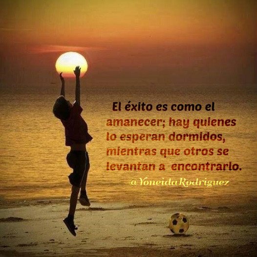 YoneRodriguezC's tweet photo. El exito es como el amanecer ; hay algunos lo esperan dormidos, mientras que otros se levantan a encontrarlo. https://t.co/ajHox0CkxH
