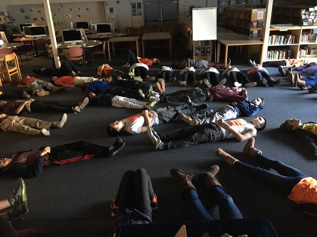 RJGreyLib's tweet photo. 8 Orange practicing some mindful meditation before Thanksgiving break https://t.co/R00UF0oGRb