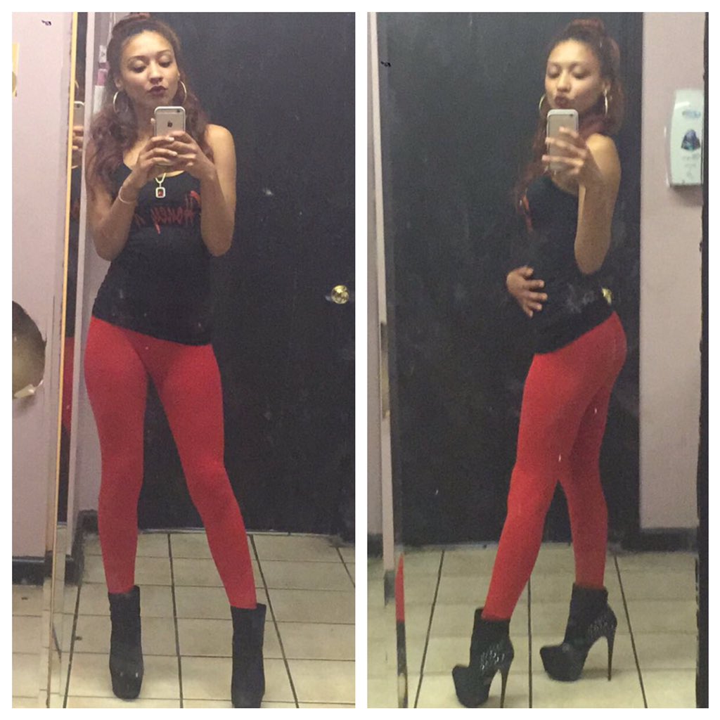 Sillie_wabbit's tweet photo. #HoneyRedd https://t.co/hCjpbgO2qk
